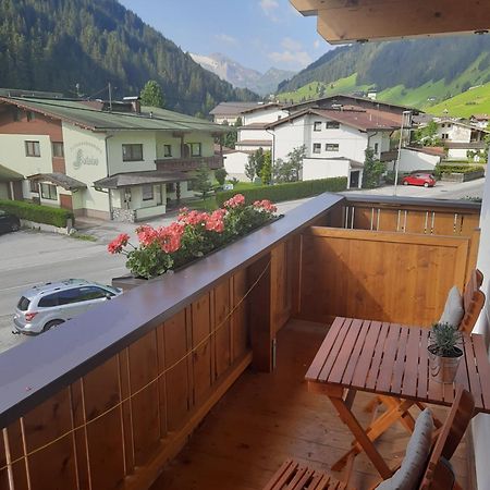 Gruenwaldhof Bed & Breakfast Tux Luaran gambar