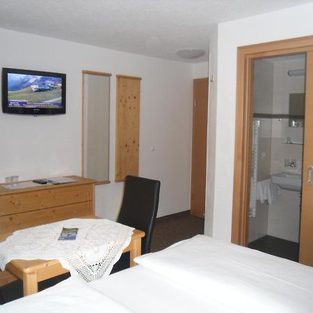 Gruenwaldhof Bed & Breakfast Tux Luaran gambar