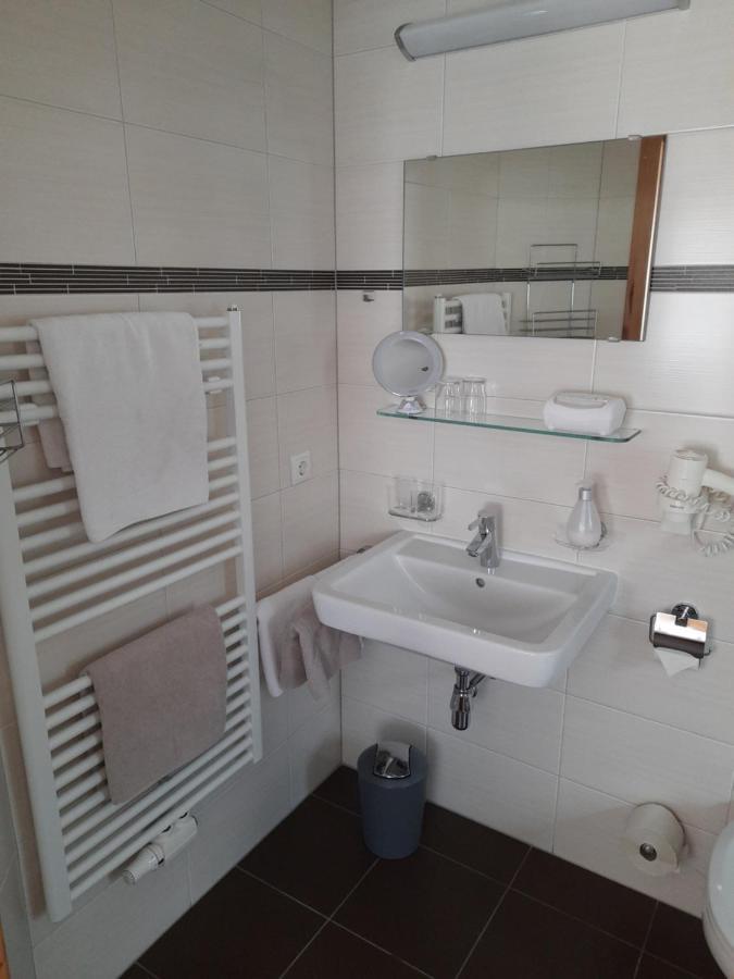 Gruenwaldhof Bed & Breakfast Tux Luaran gambar
