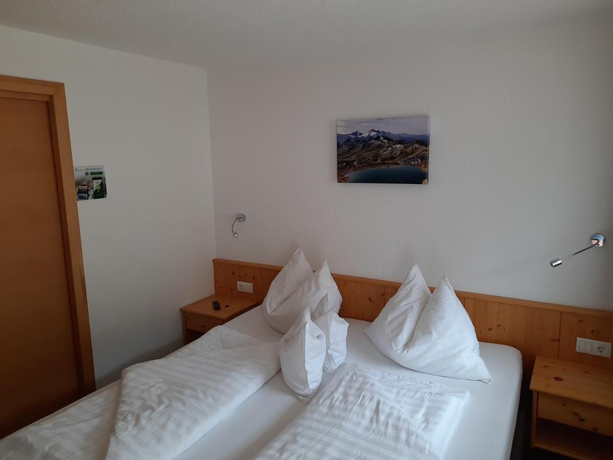 Gruenwaldhof Bed & Breakfast Tux Luaran gambar