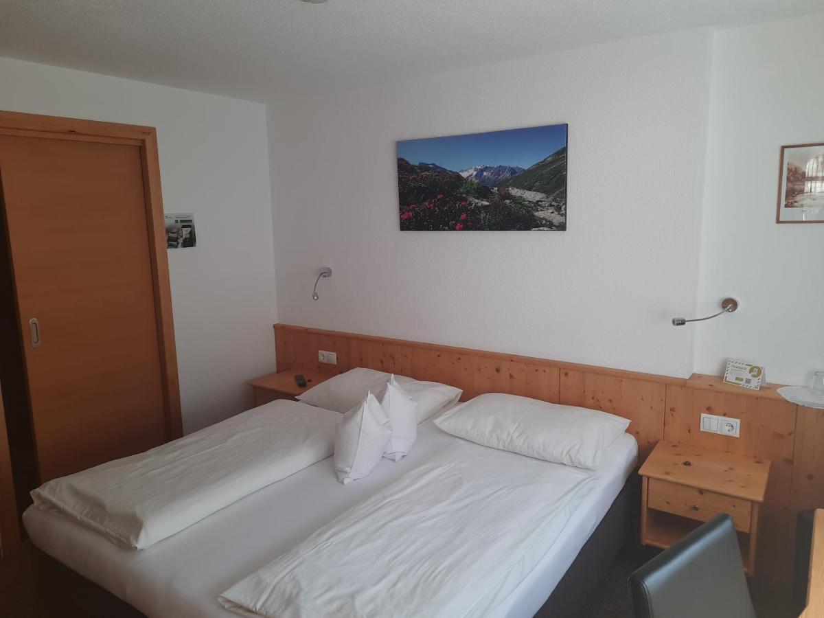 Gruenwaldhof Bed & Breakfast Tux Luaran gambar