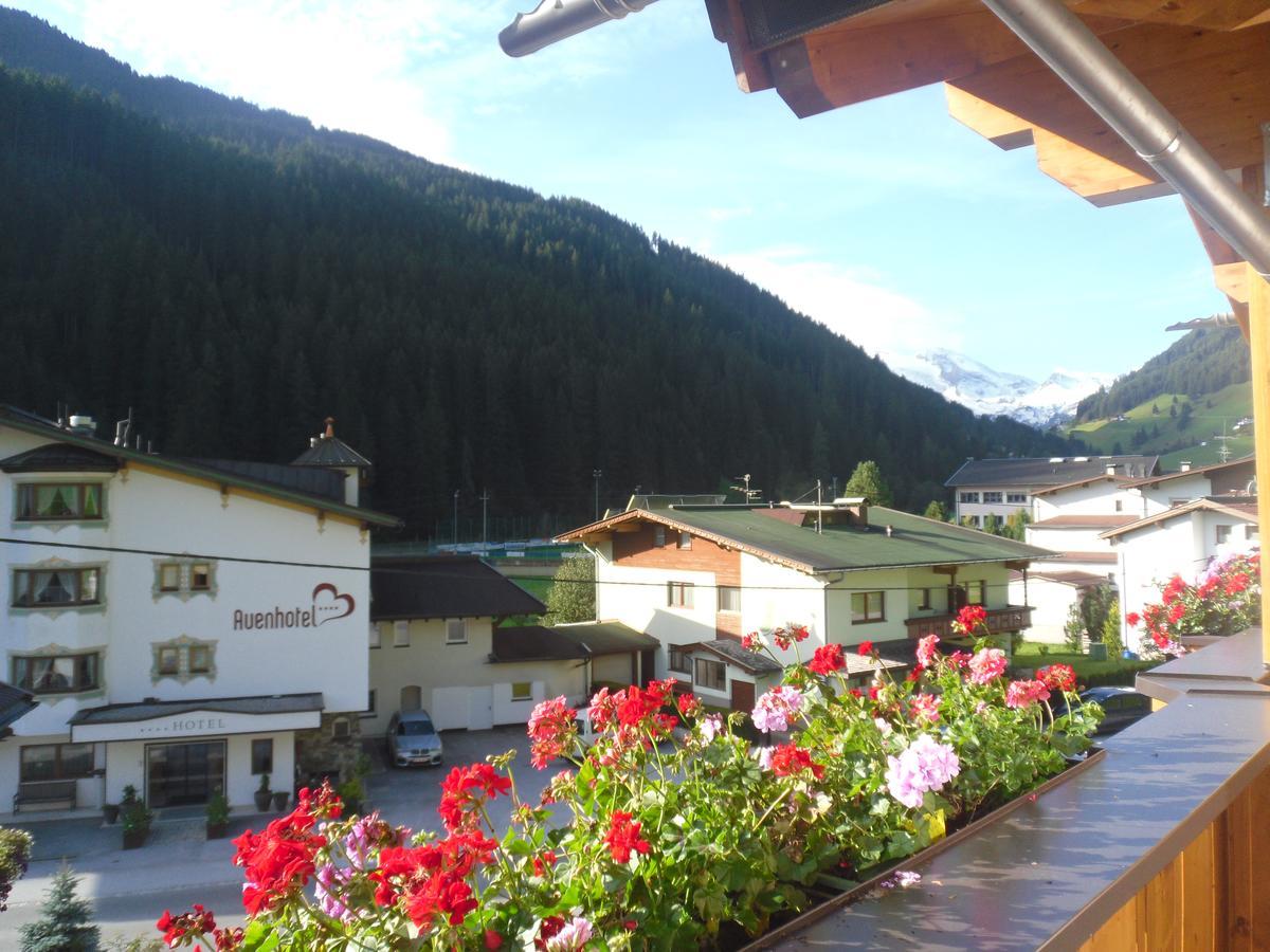 Gruenwaldhof Bed & Breakfast Tux Luaran gambar