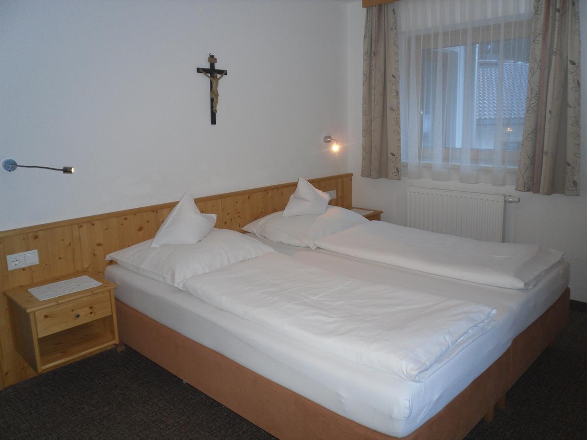 Gruenwaldhof Bed & Breakfast Tux Luaran gambar