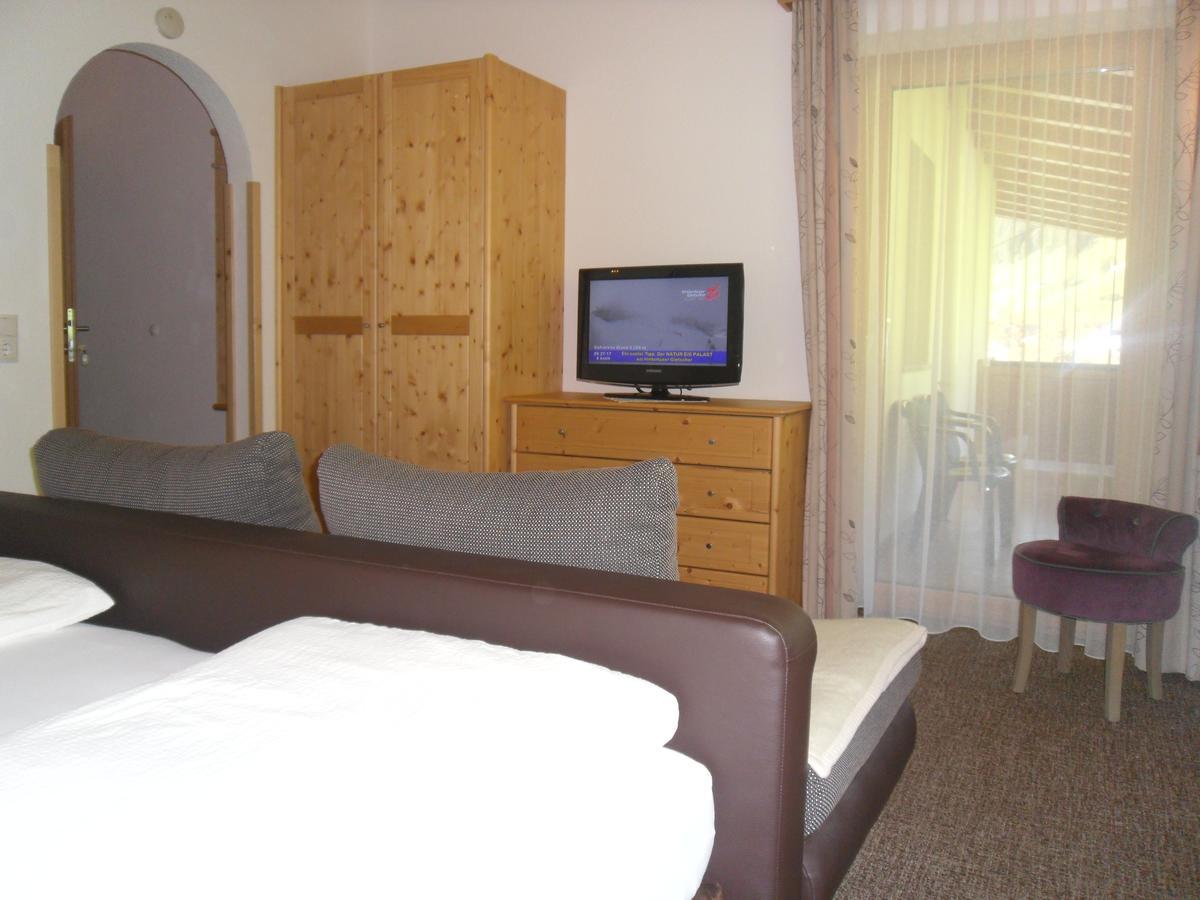 Gruenwaldhof Bed & Breakfast Tux Luaran gambar