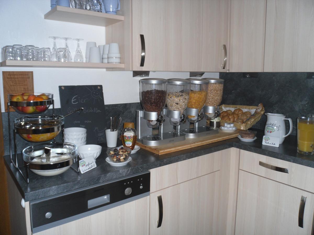Gruenwaldhof Bed & Breakfast Tux Luaran gambar